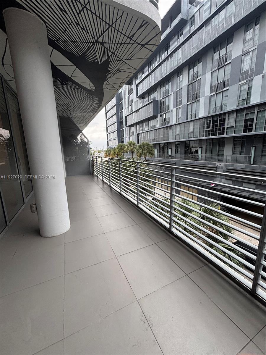 250 WYNWOOD CONDO - Residential