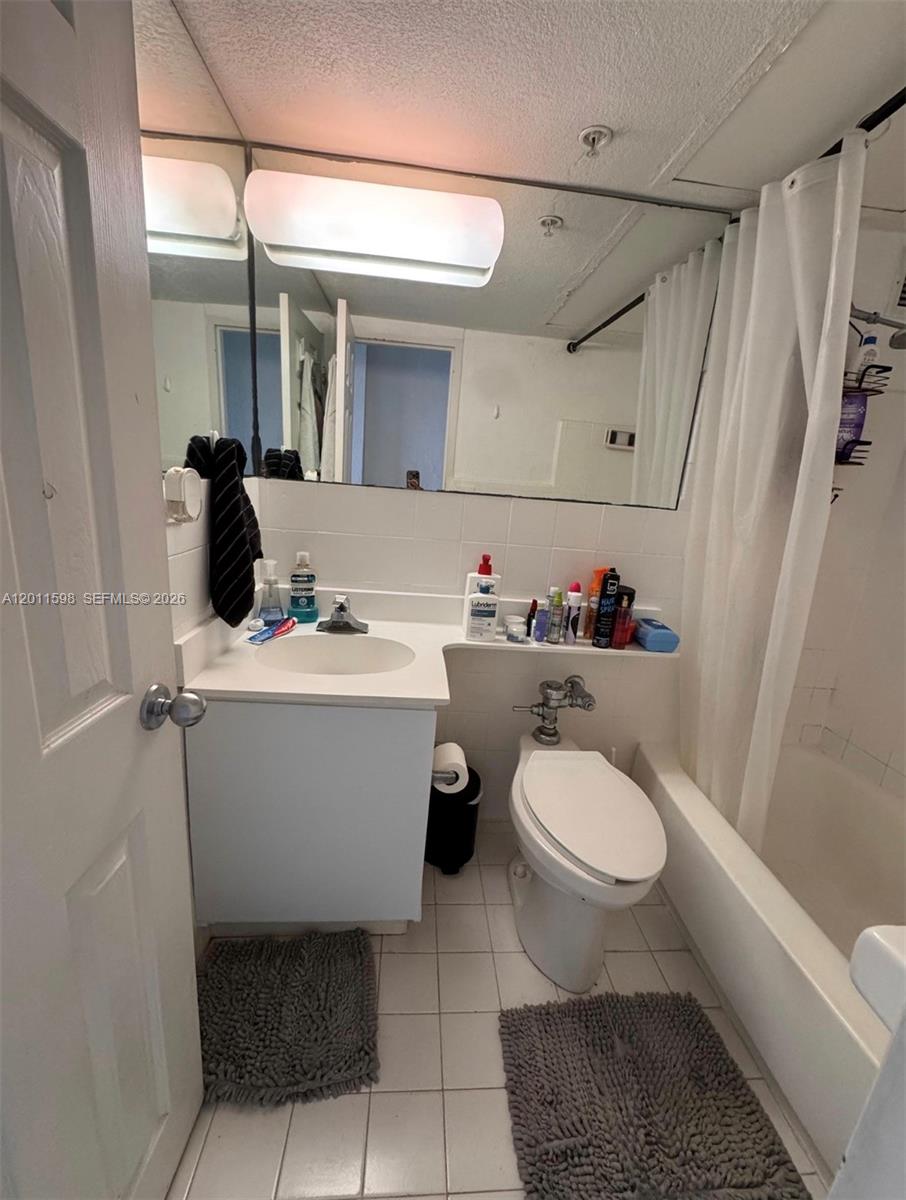 1500 Bay Rd 1576S