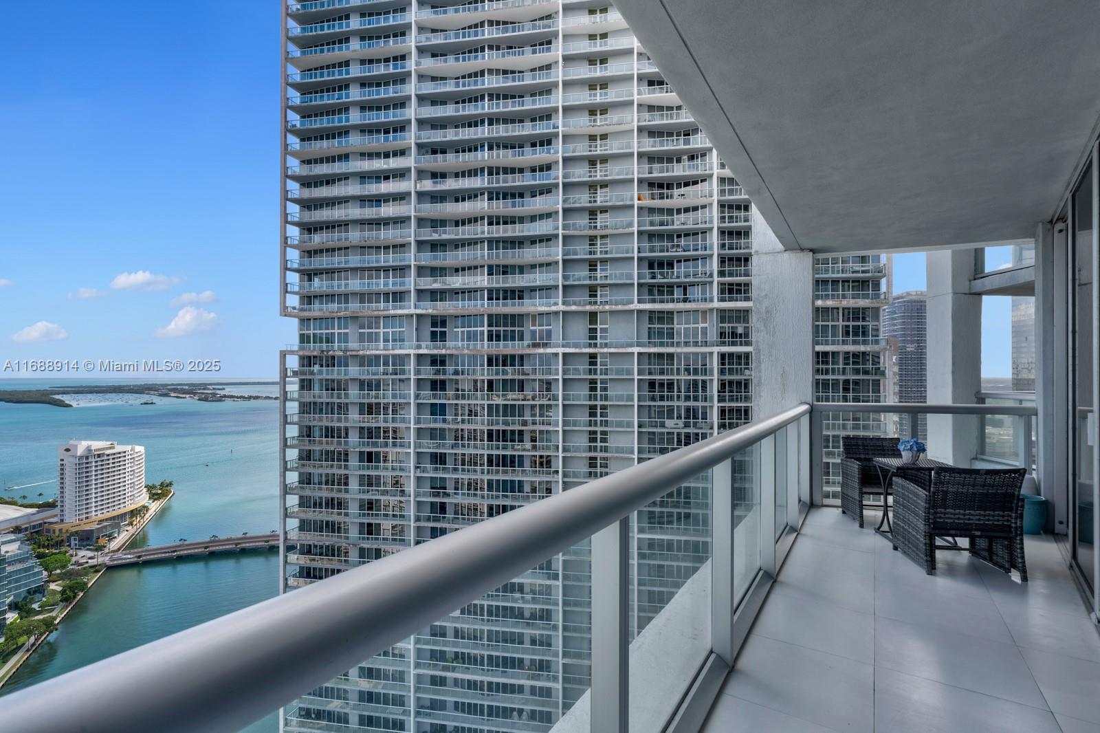 ICONBRICKELL CONDO NO 1 - Residential