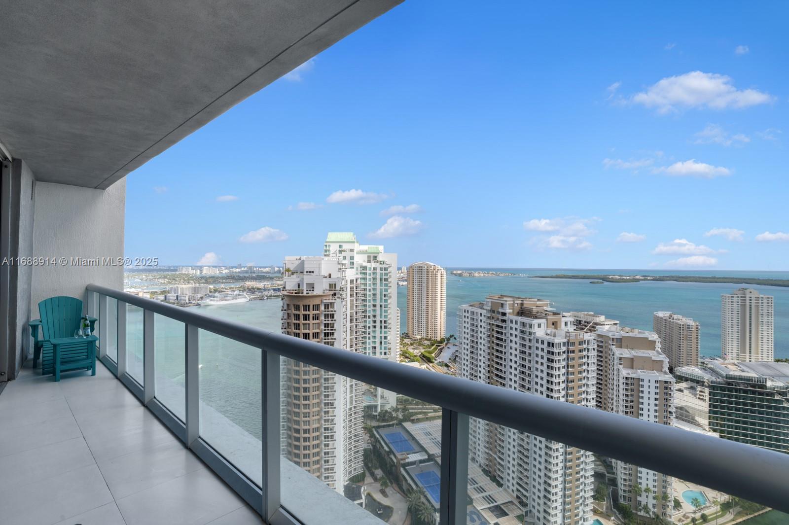 ICONBRICKELL CONDO NO 1 - Residential