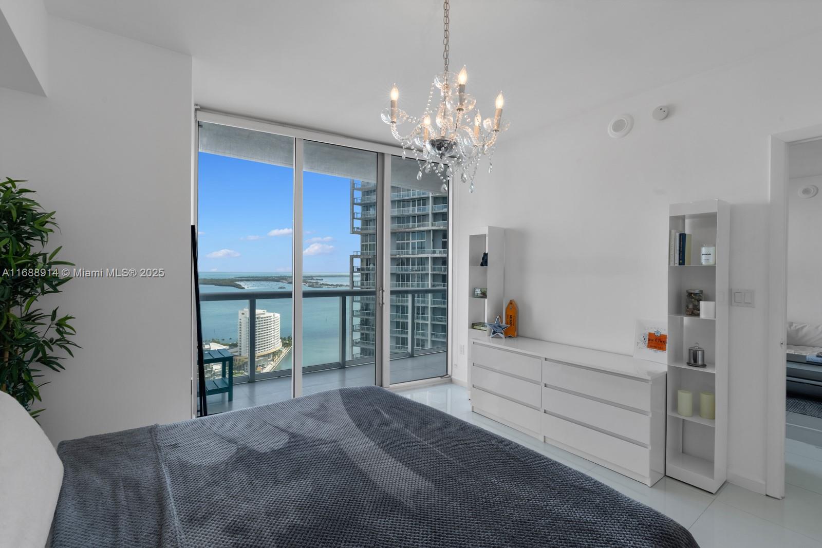 ICONBRICKELL CONDO NO 1 - Residential