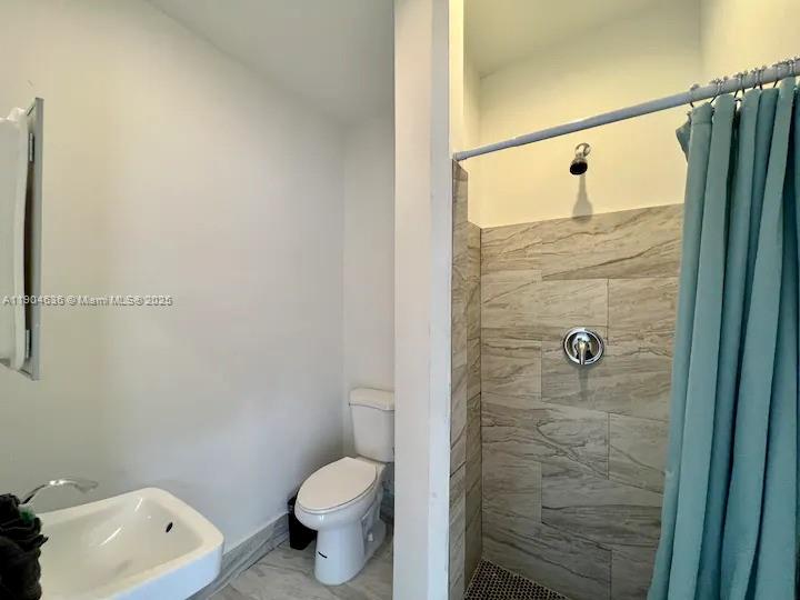 POMPANO BY THE SEA RESUB - Residential Lease