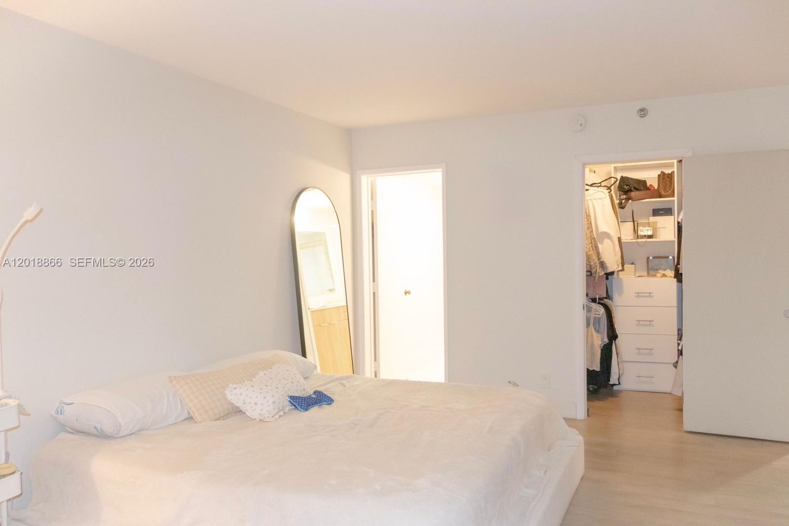 CYPRESS BEND CONDOMINIUM - Residential