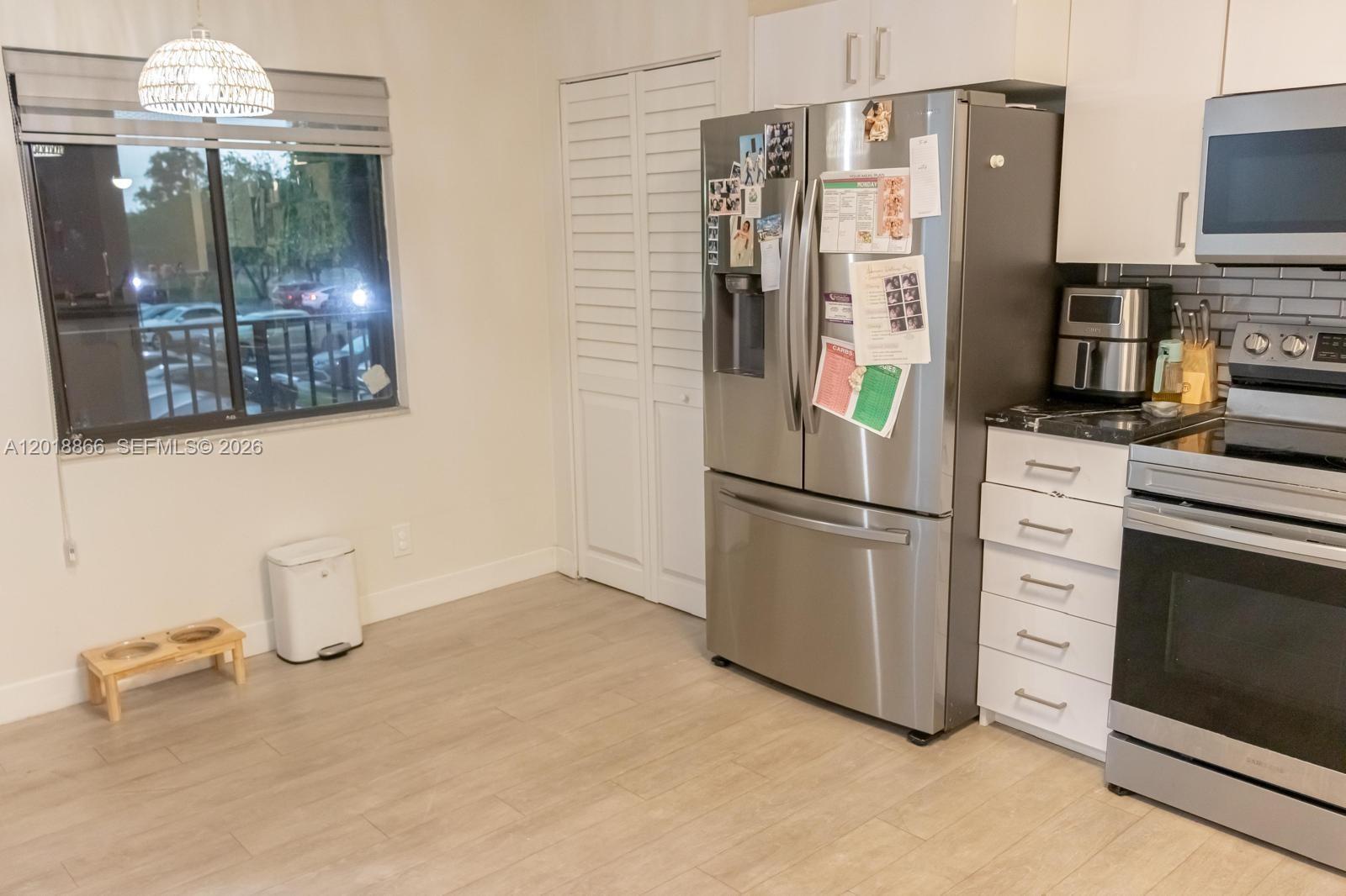 2200 S Cypress Bend Dr 204