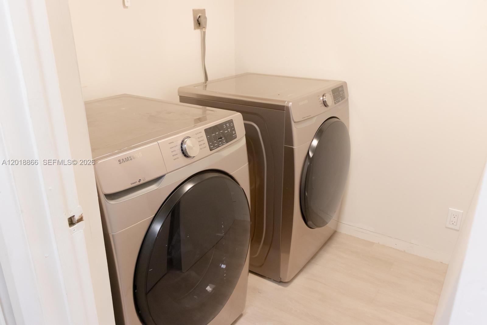 CYPRESS BEND CONDOMINIUM - Residential