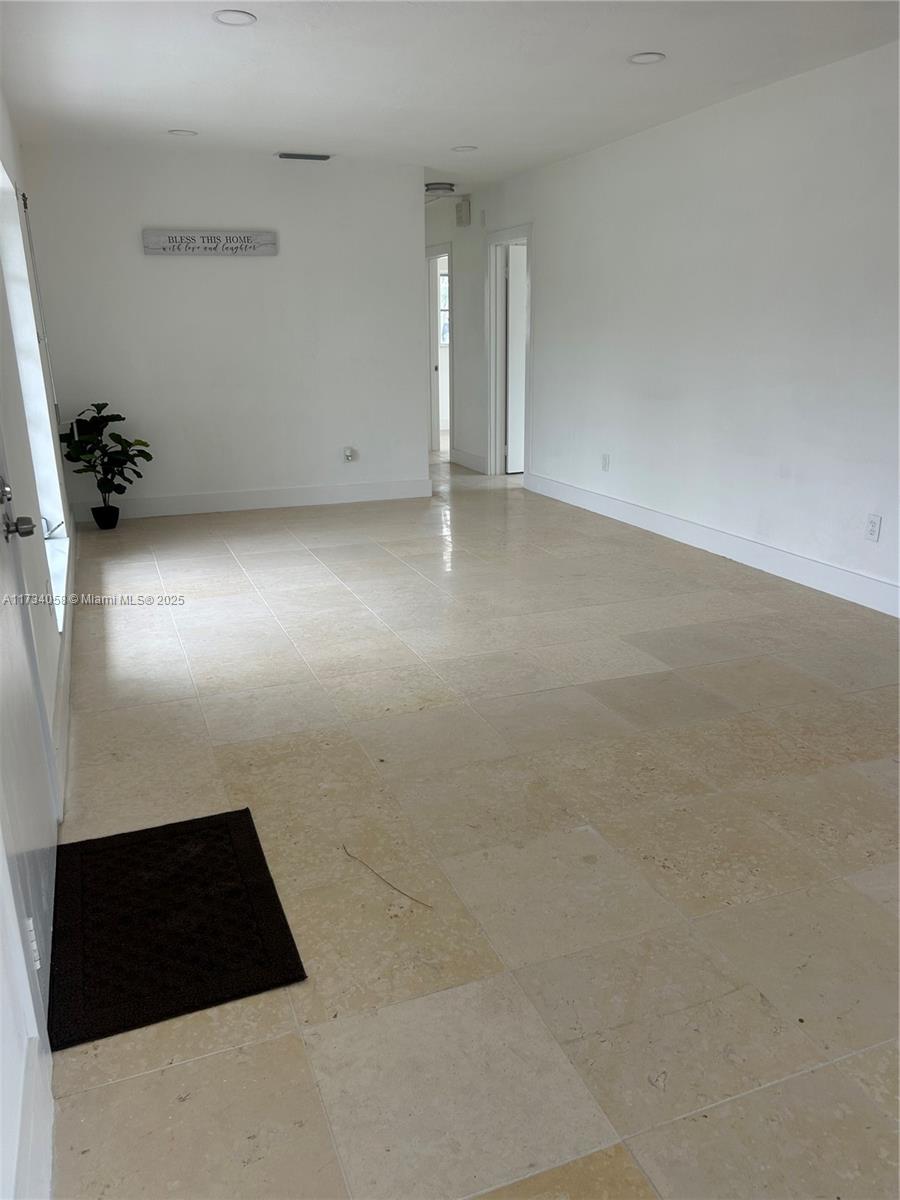 LESLIE ESTATES SEC 9 - Residential