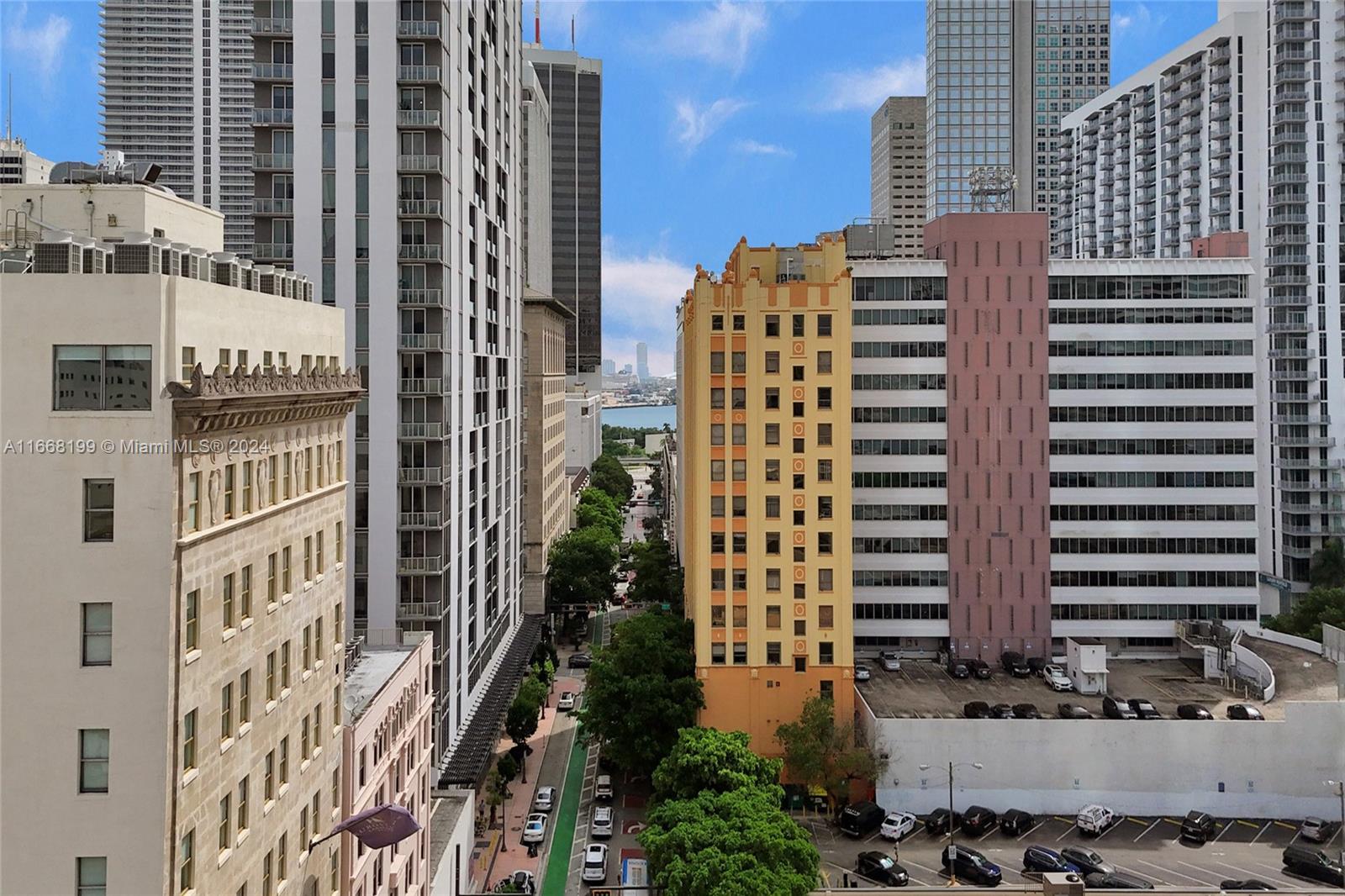 Discover a unique opportunity to secure office space in the heart of Downtown Miami, two blocks from the Brickell Financial District and 1-minute drive from the expressway. Beautifully preserved historic building, this space offers the perfect blend of charm and modern convenience, making it ideal for businesses of all types.
Unbeatable location, your business will enjoy unparalleled access to the city’s vibrant business community while benefiting from an affordable price point. Whether you’re a startup, established firm, or creative studio, this is the ideal home for companies looking to thrive in Miami's dynamic business scene. Don’t miss this chance to be part of a rapidly growing and prestigious neighborhood at a competitive rate!
Vacant and Easy to Show!