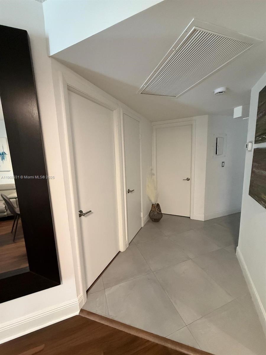 LAS VISTAS AT DORAL CONDO - Residential