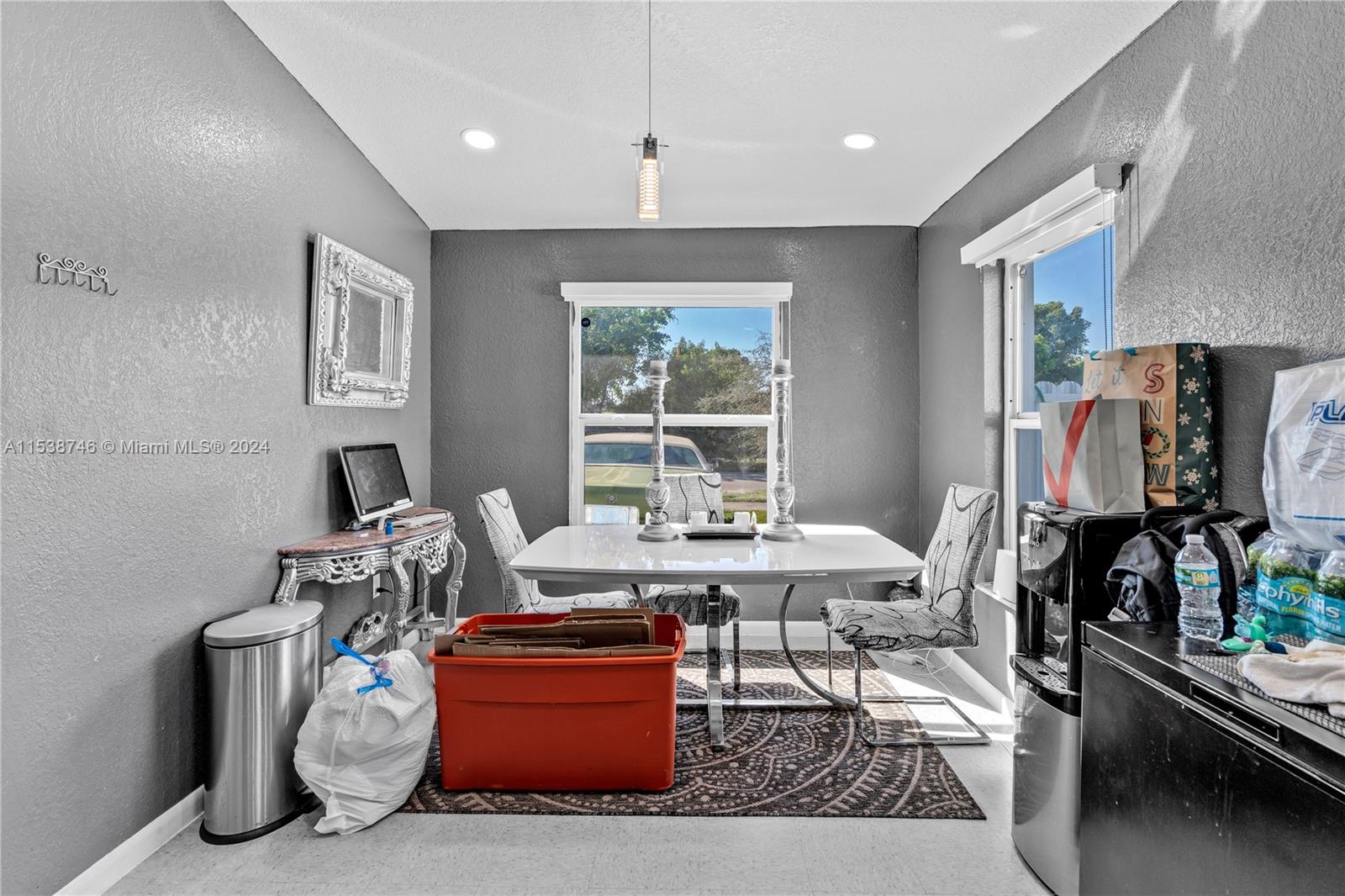 CARIBBEAN PALMS FIRST ADD - Residential