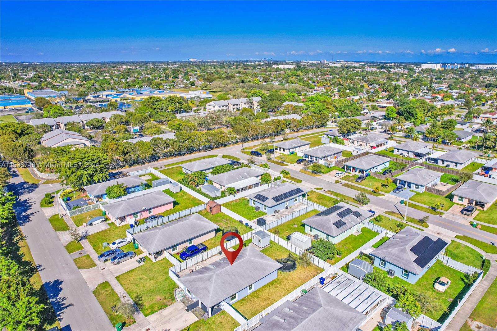 CARIBBEAN PALMS FIRST ADD - Residential