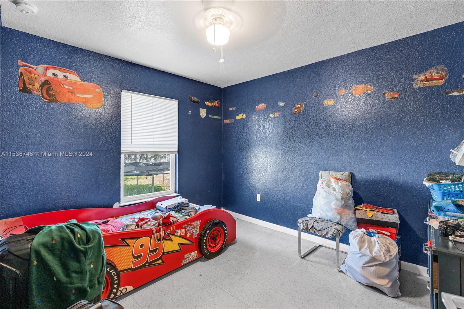 CARIBBEAN PALMS FIRST ADD - Residential