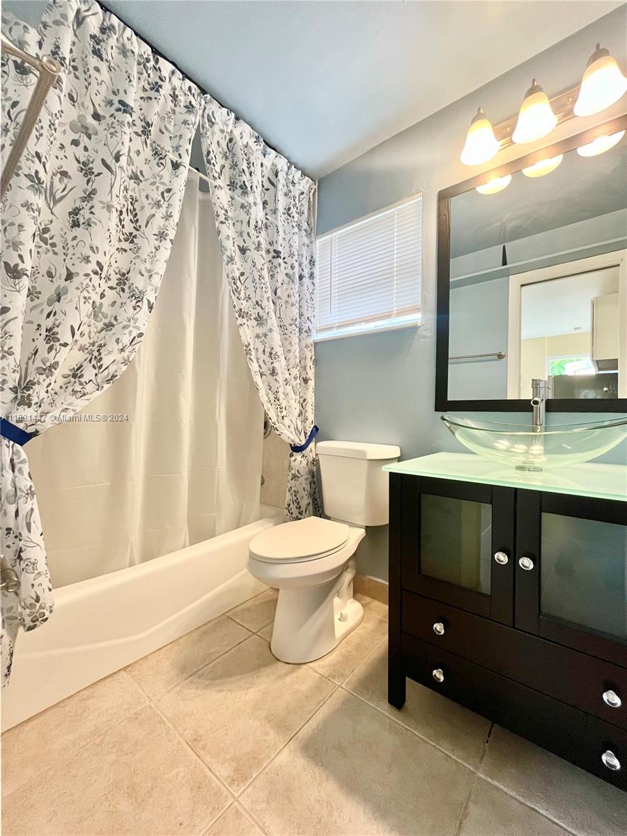 PLANTATION SUNRISE HEIGHT - Residential Lease