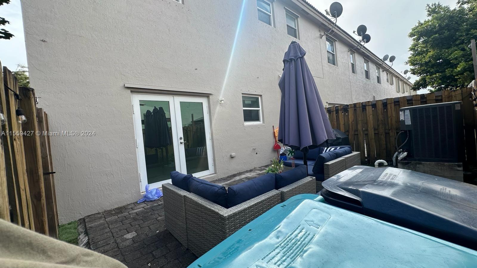 LAKES BY THE BAY CEE - Residential