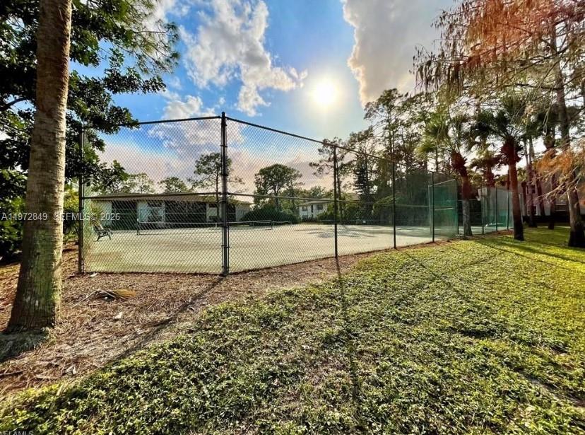 COURTYARD AT KINGS LAKE 3, - Residential