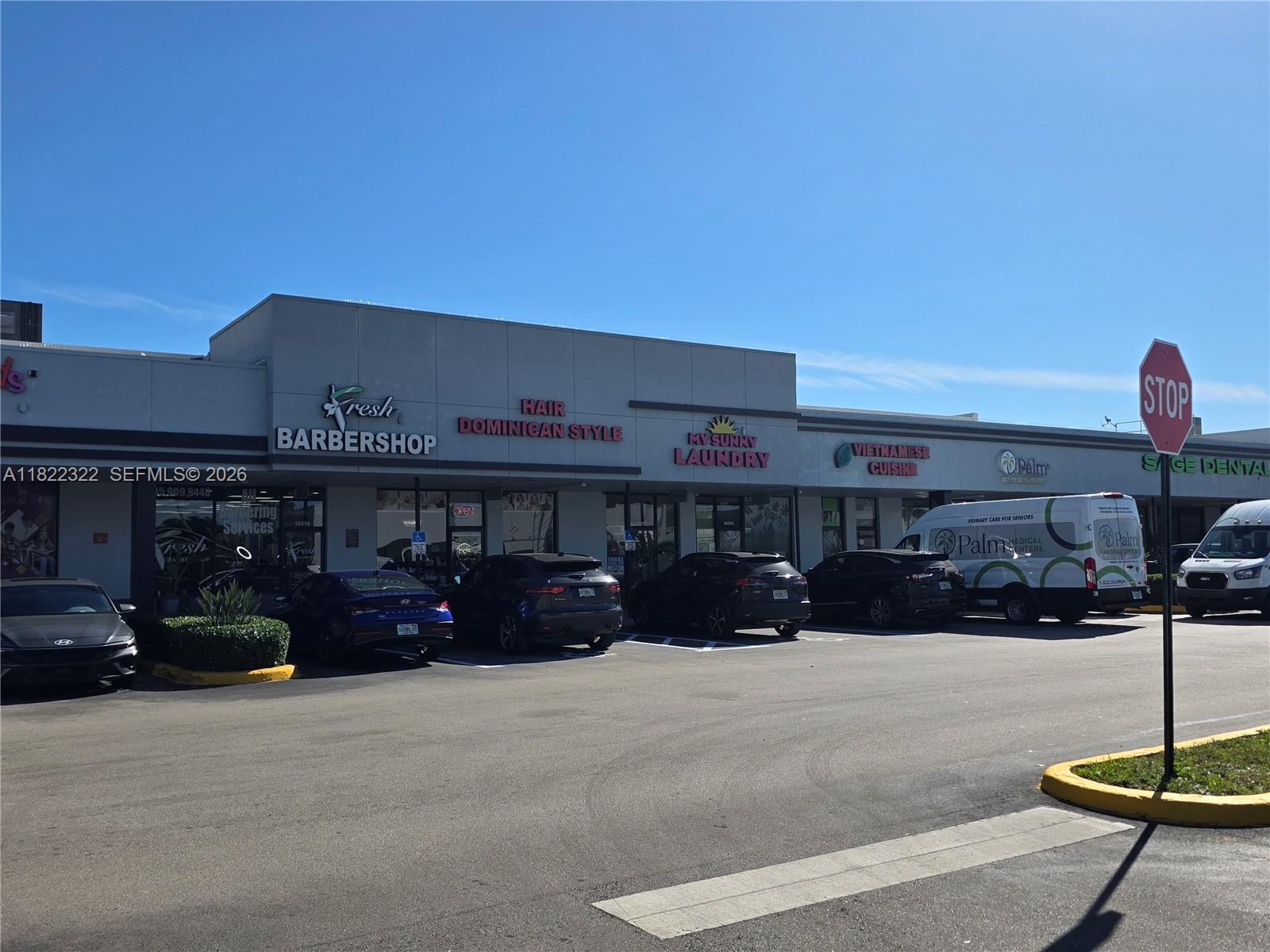 COUNTRY LANE CONDO #2 - Residential