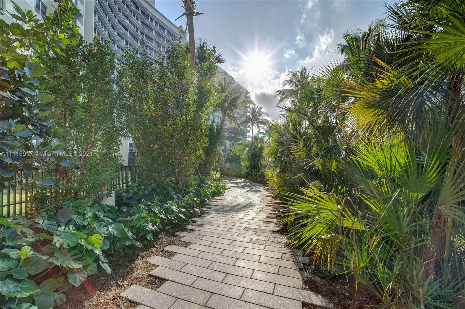 Flamingo Point - Residential Lease