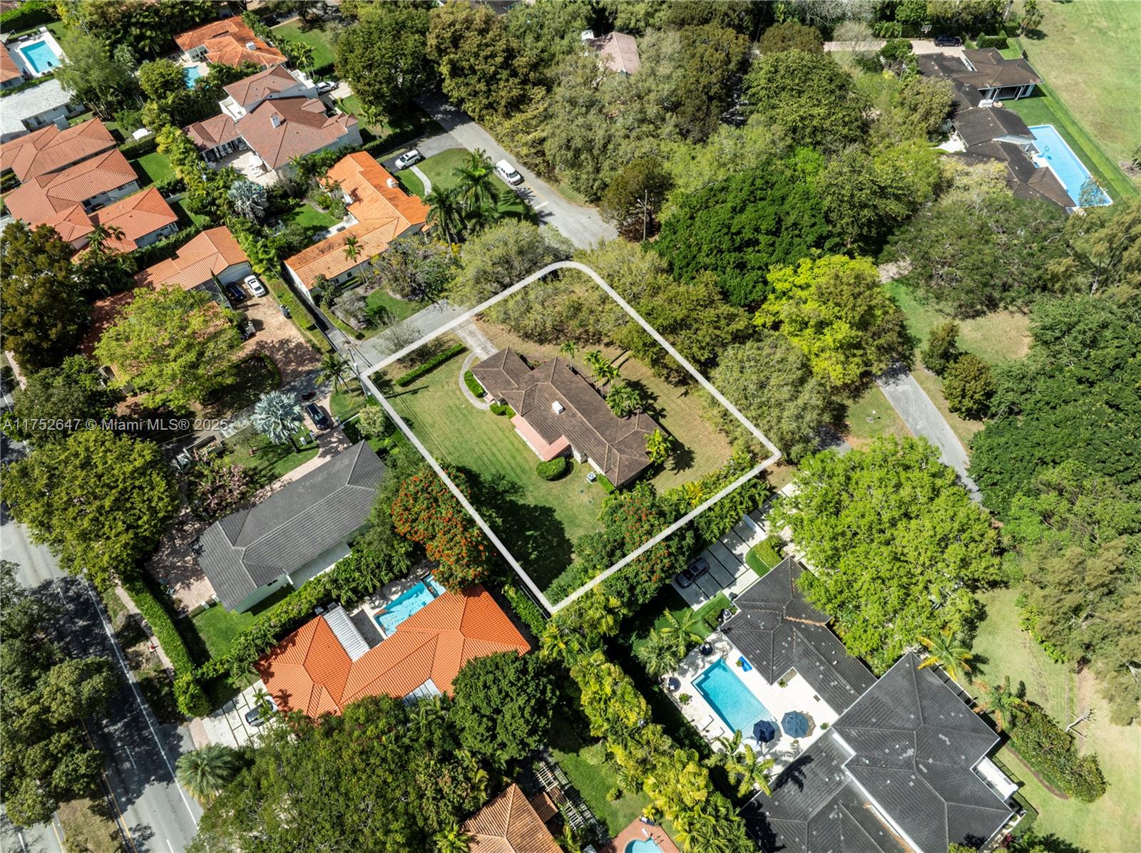 CORAL GABLES COUNTRY CLUB - Residential