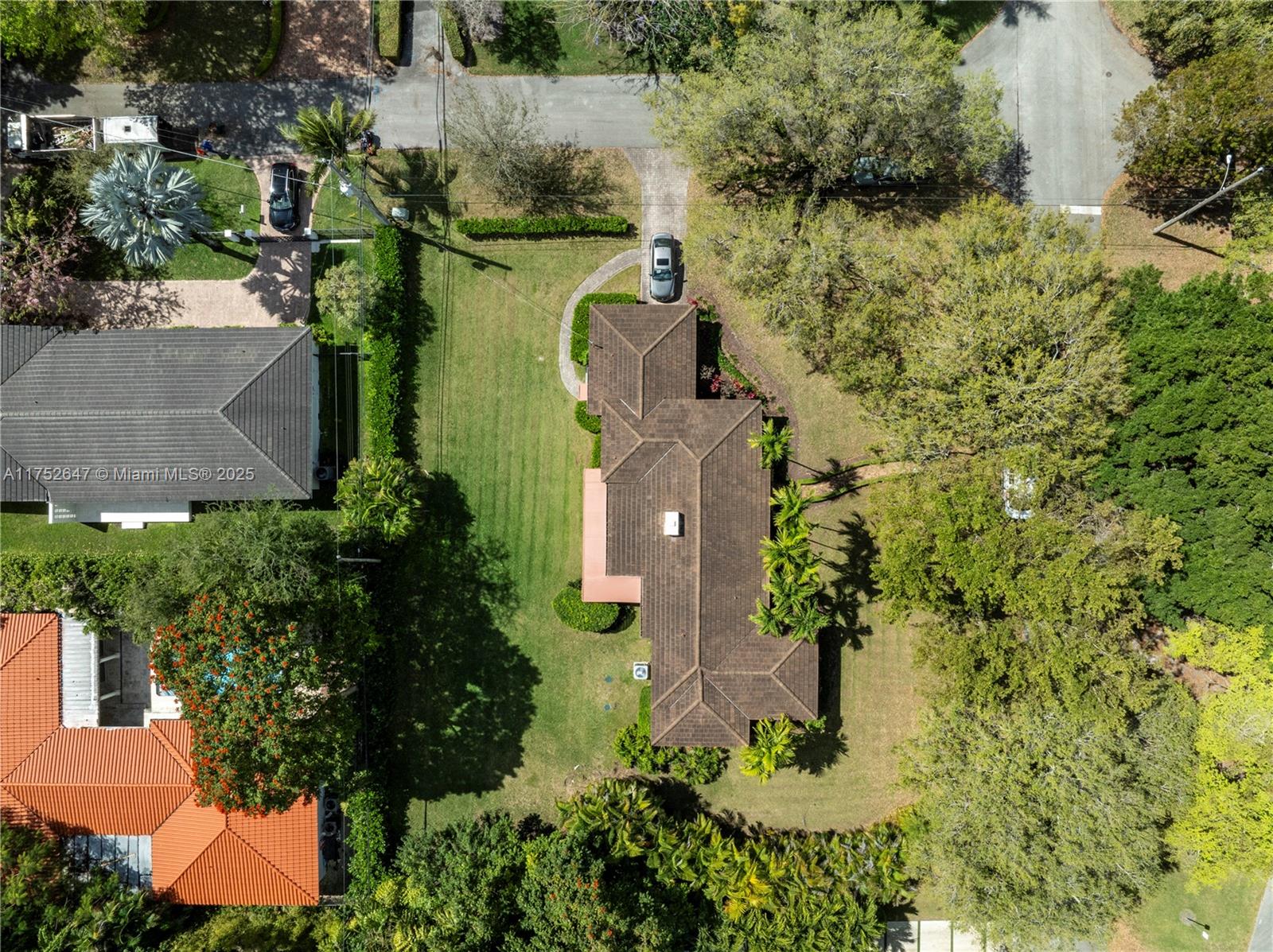 CORAL GABLES COUNTRY CLUB - Residential