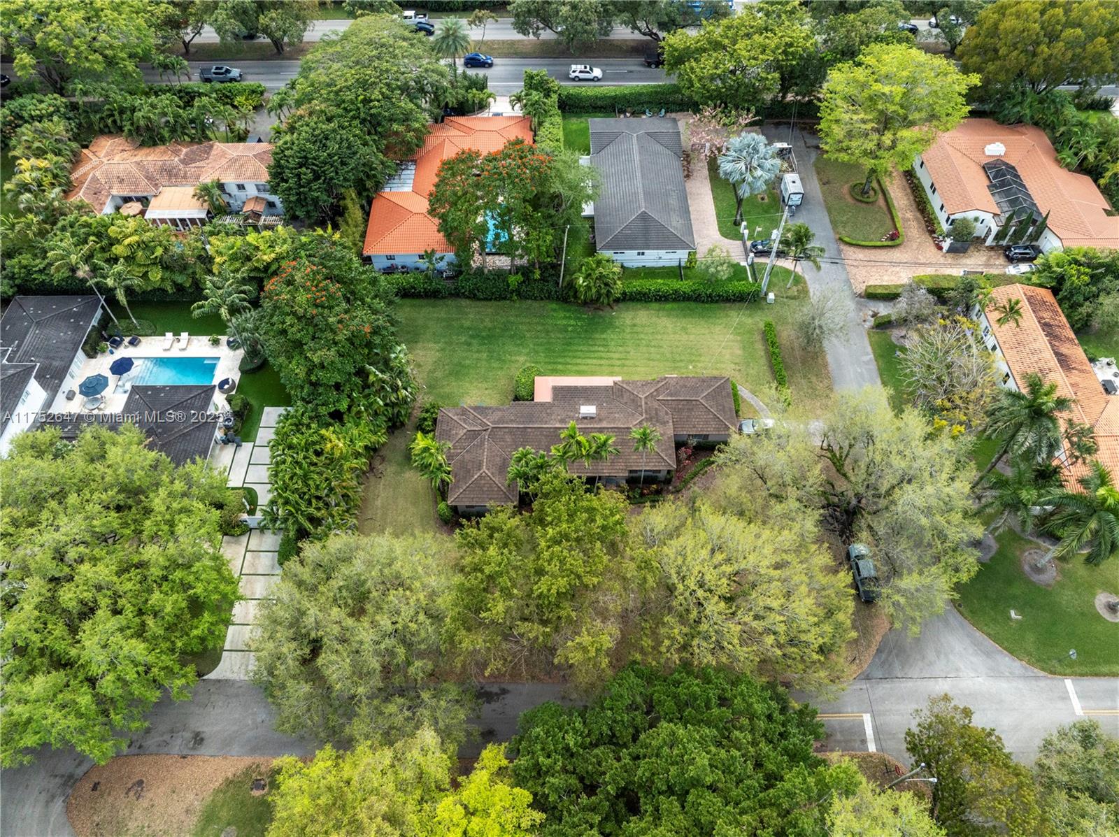 CORAL GABLES COUNTRY CLUB - Residential