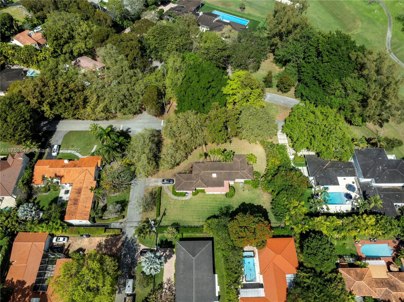 CORAL GABLES COUNTRY CLUB - Residential