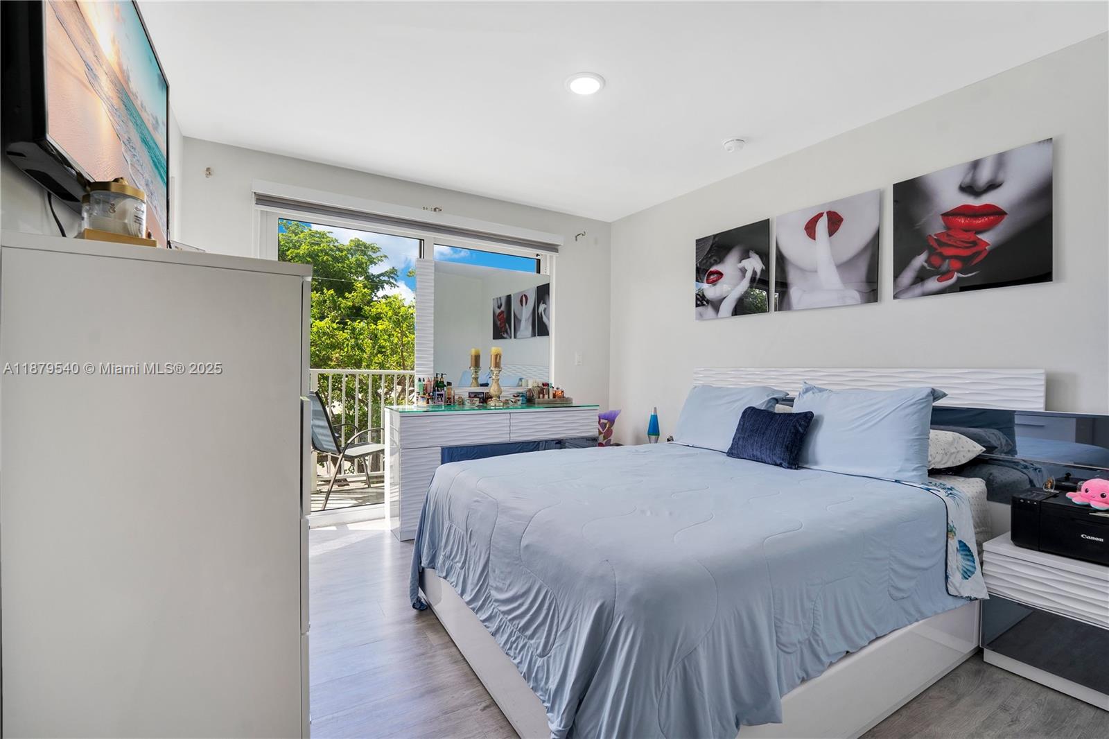 PARADISE GARDENS - Residential