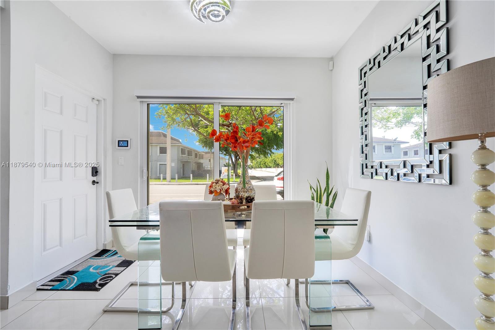 PARADISE GARDENS - Residential