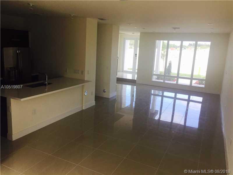 LANDMARK AT DORAL - Residential Lease