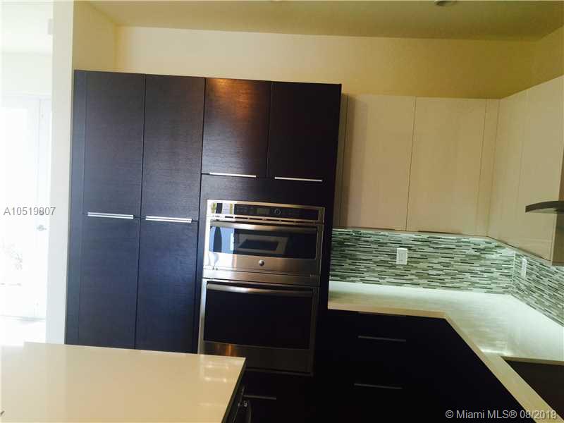 LANDMARK AT DORAL - Residential Lease