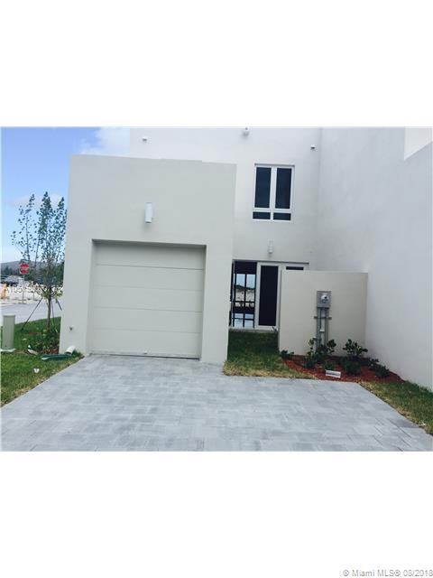 LANDMARK AT DORAL - Residential Lease