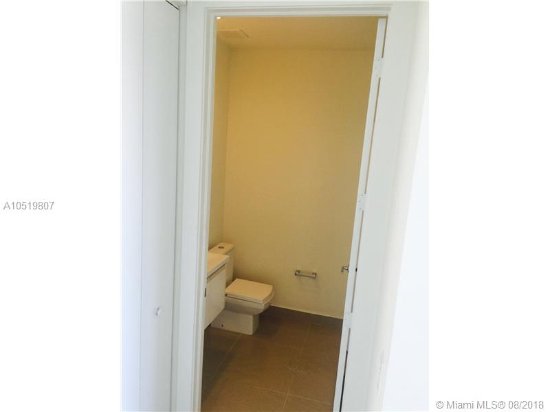 LANDMARK AT DORAL - Residential Lease
