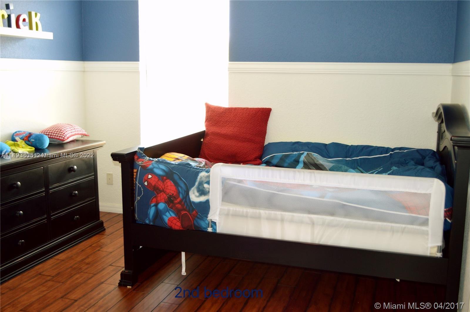 ISLES AT WESTON - Residential Lease