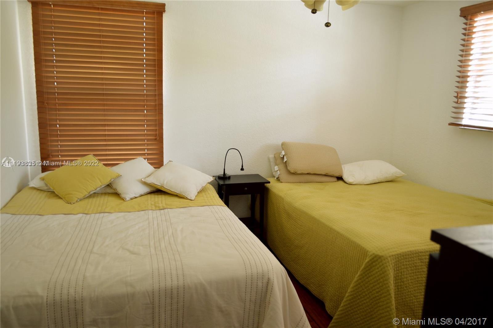 ISLES AT WESTON - Residential Lease