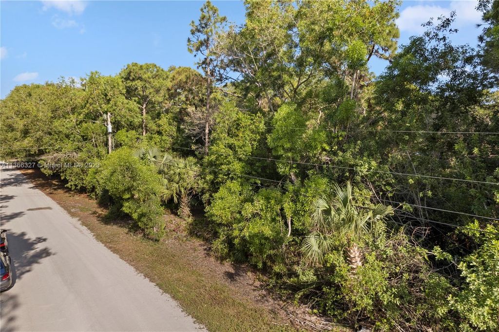 Photo of 10815 N 164th Ct N, Jupiter, FL 33478 (MLS # A11366327)