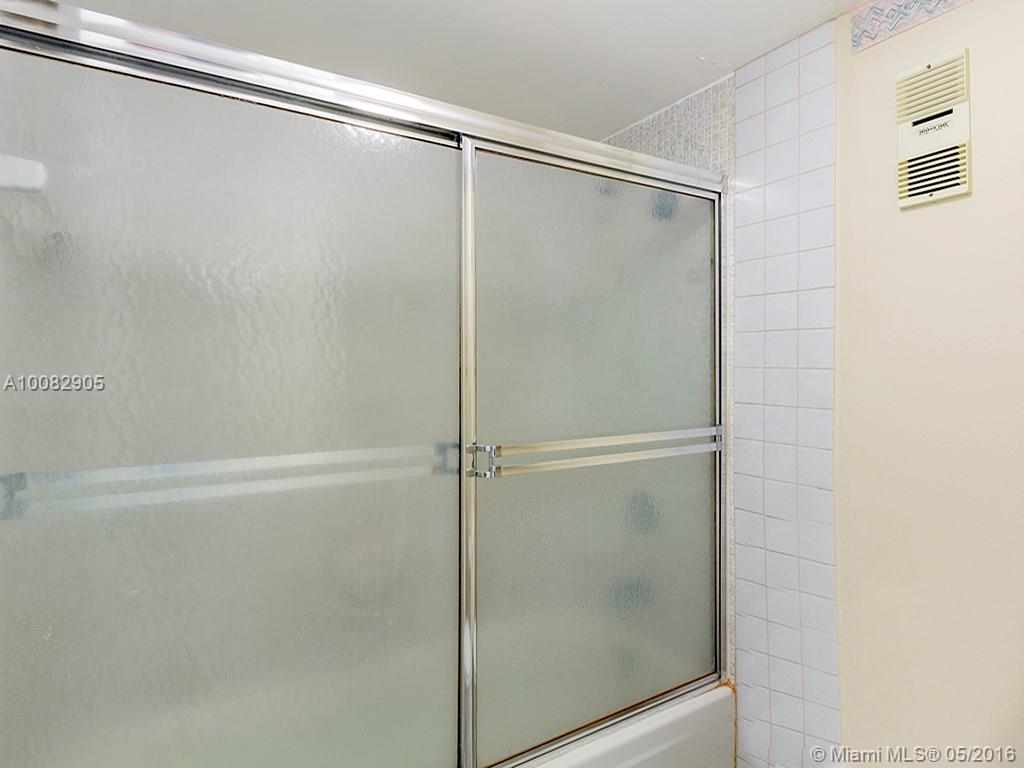 Manatee - Residential Lease