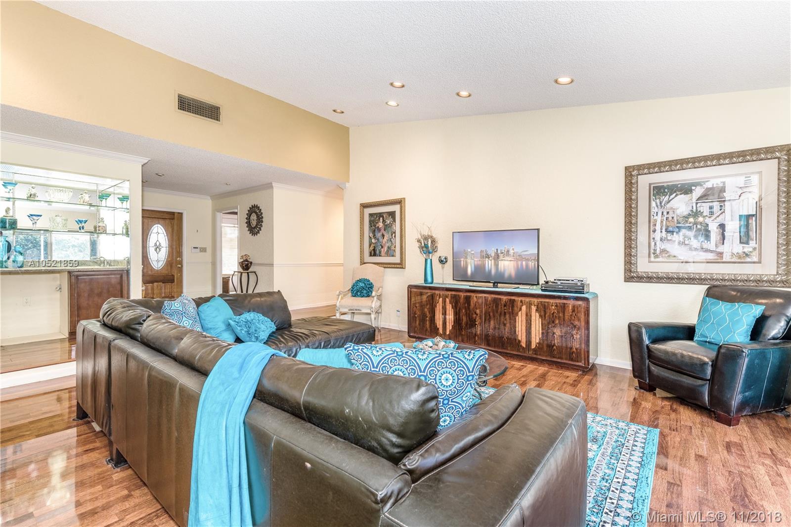 WOODLANDS SEC 1 PH 1 - Residential