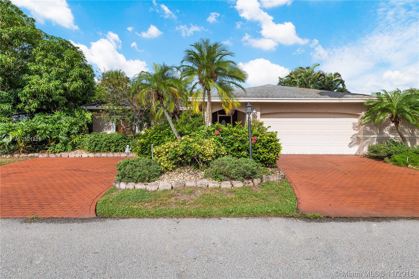 WOODLANDS SEC 1 PH 1 - Residential