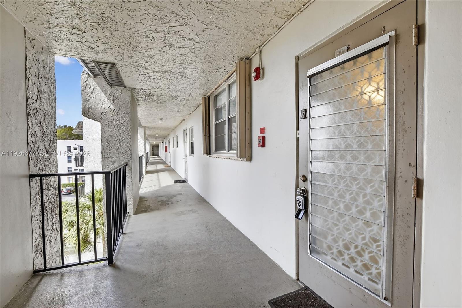 POINCIANA 10 PINE ISLAND - Residential