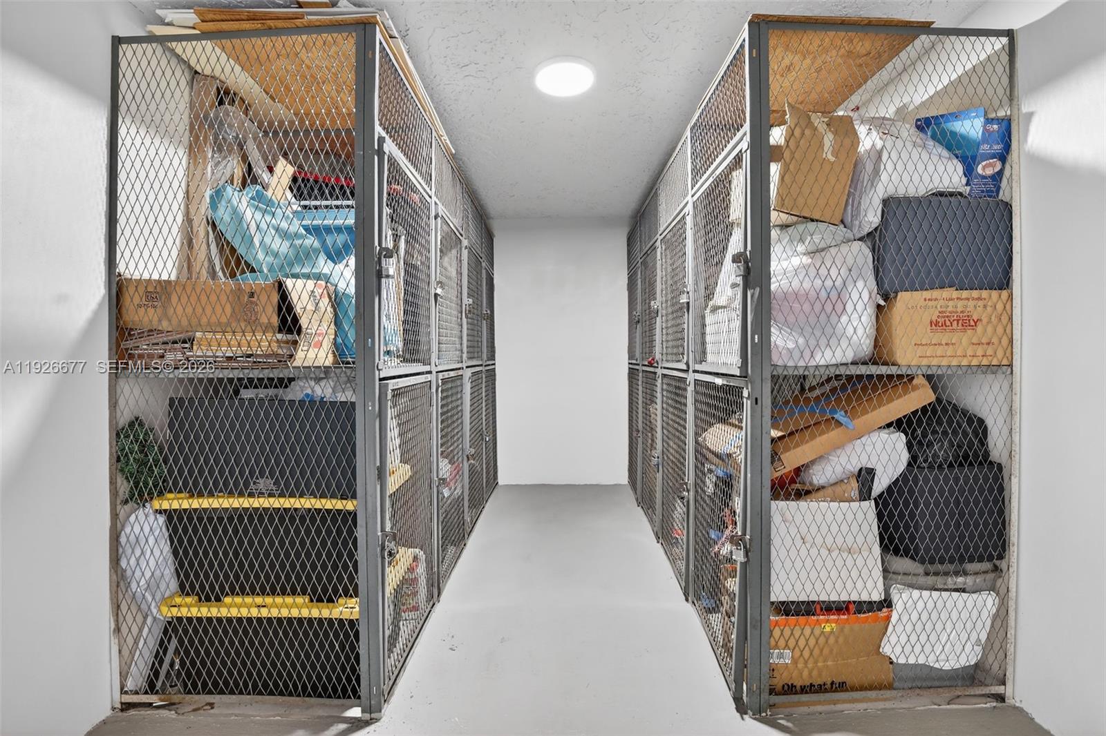 POINCIANA 10 PINE ISLAND - Residential