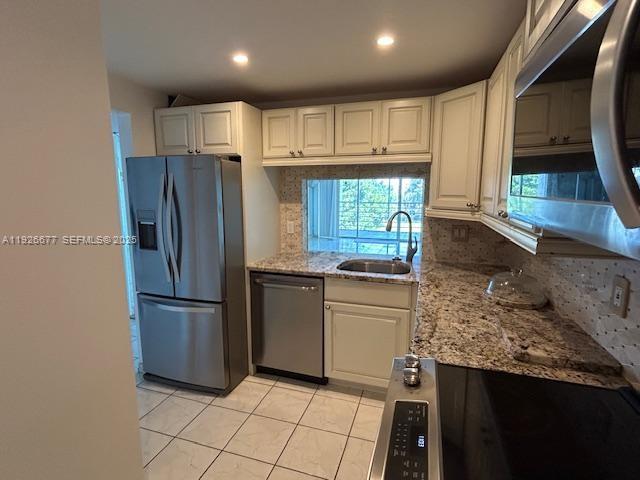 POINCIANA 10 PINE ISLAND - Residential