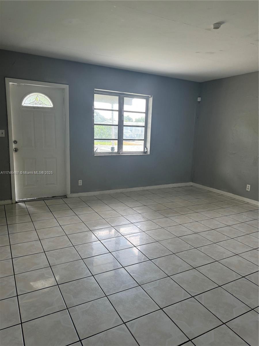 LAUDERDALE MANORS AMD PLA - Residential