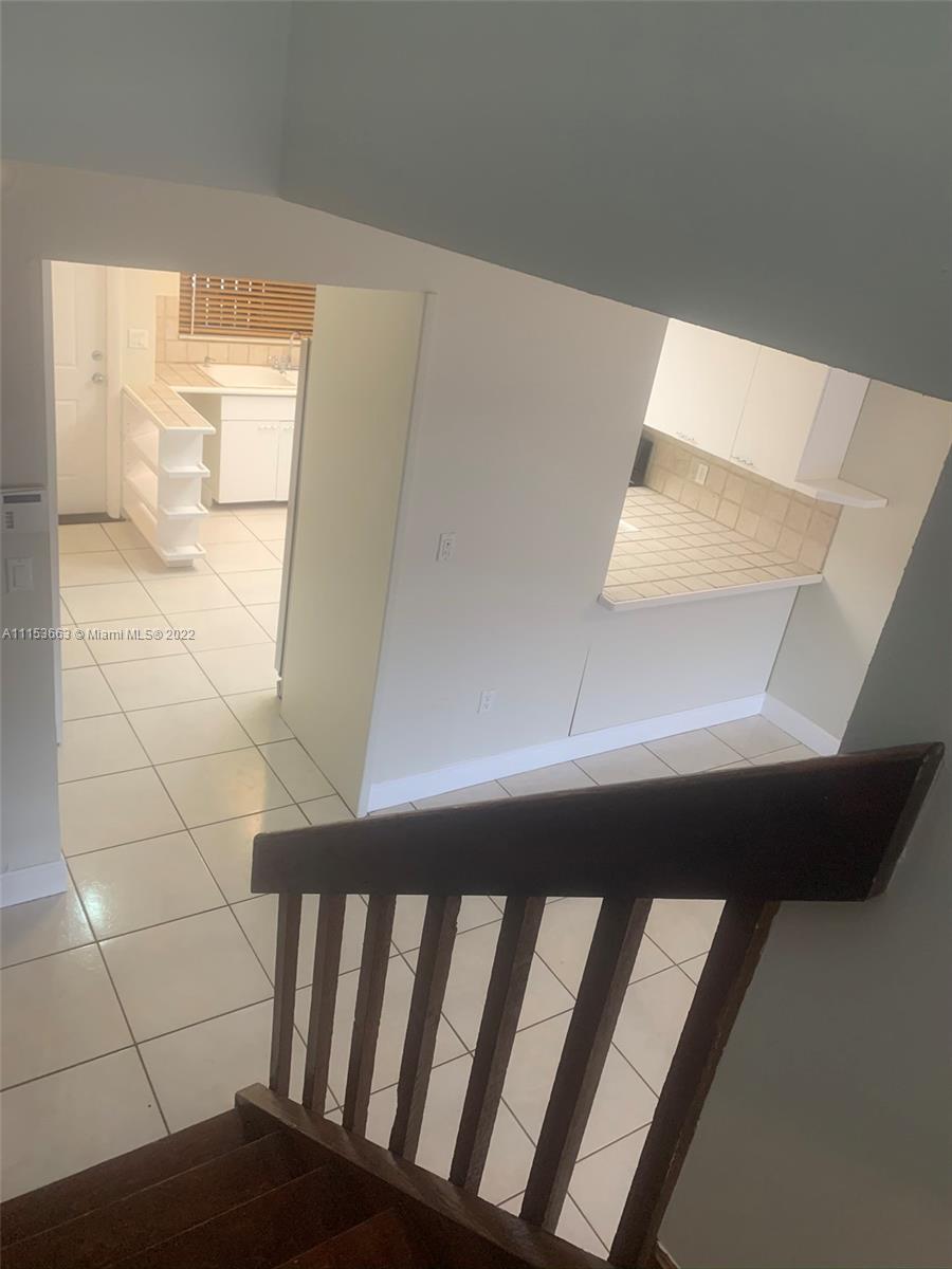 PARKWAY GROVE CONDO PART - Residential