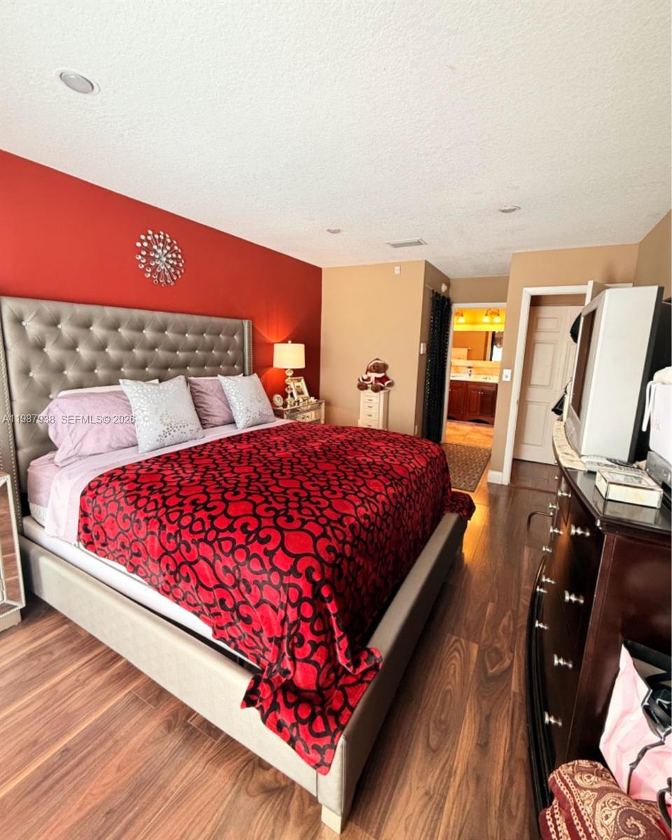 LUZ ESTELA SUB - Residential