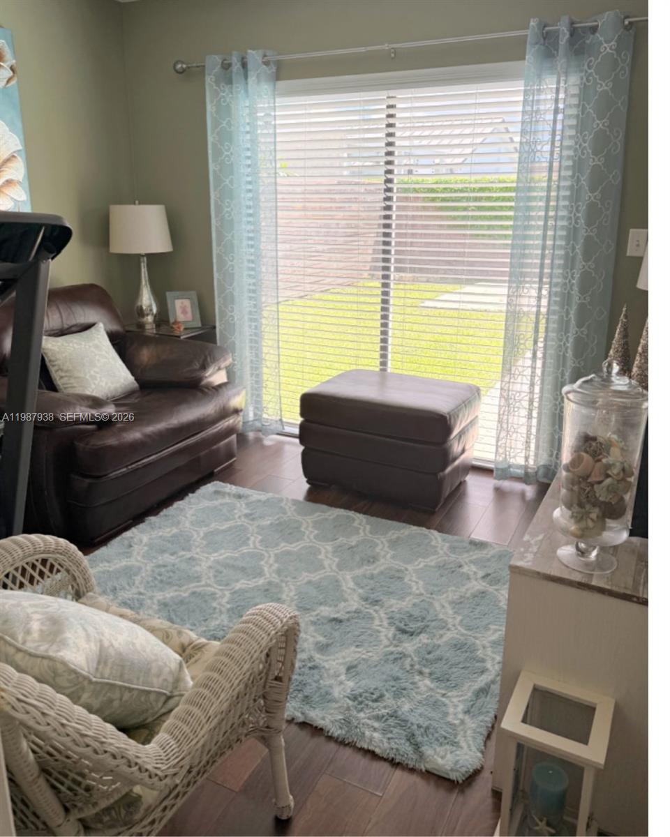 LUZ ESTELA SUB - Residential