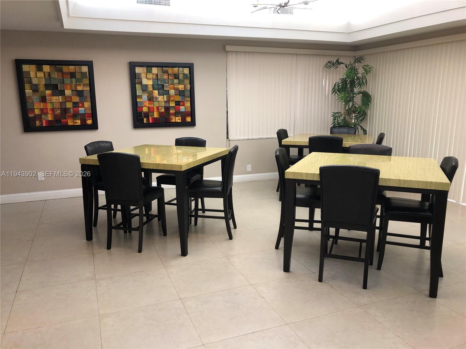 KINGS COURT WEST - Residential Lease