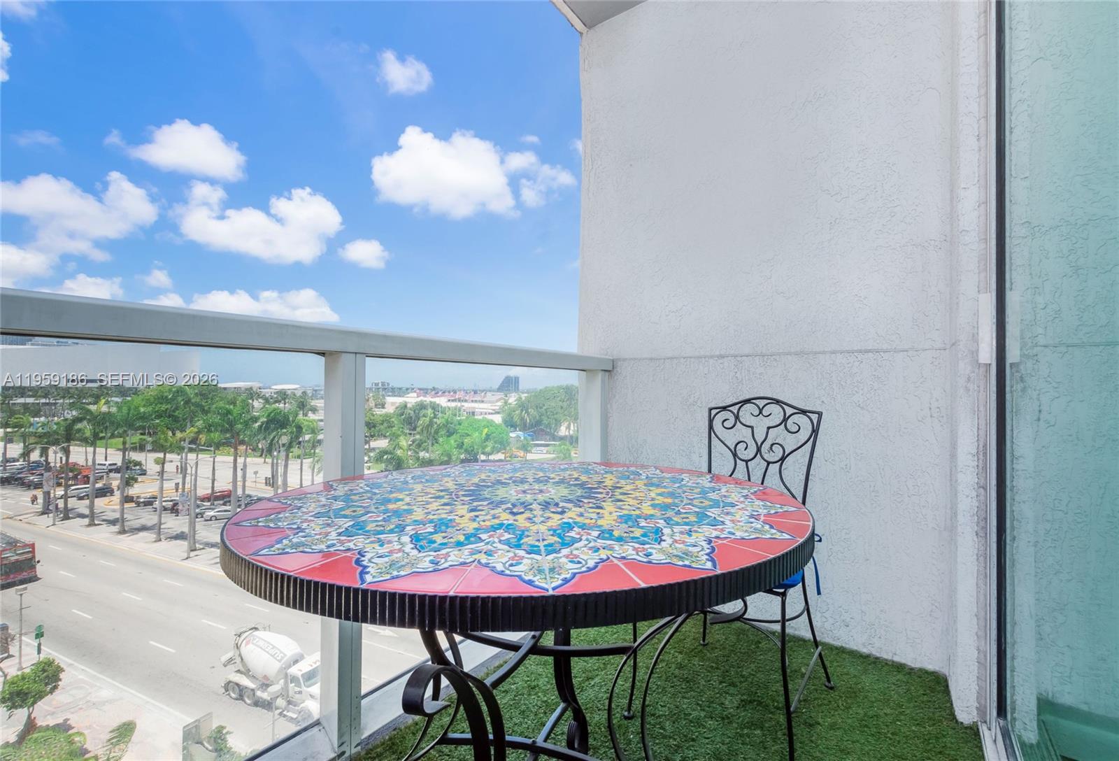 VIZCAYNE NORTH CONDO - Residential Lease