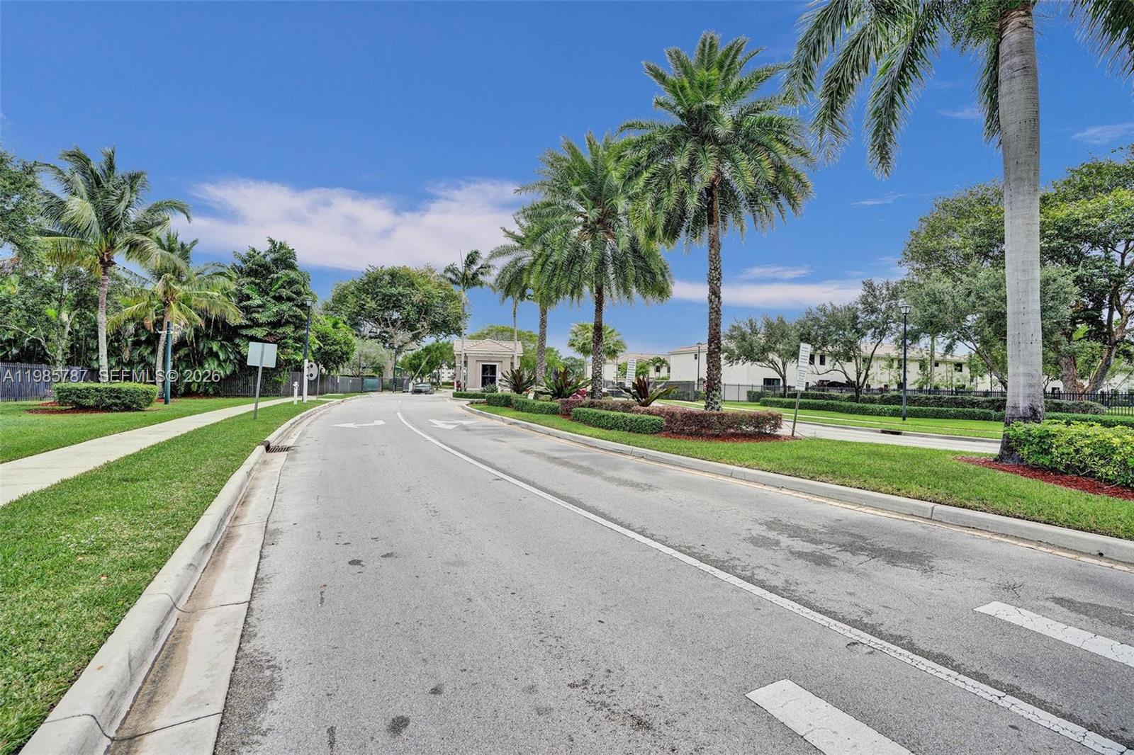 CHAMPION LAKES - Residential Lease