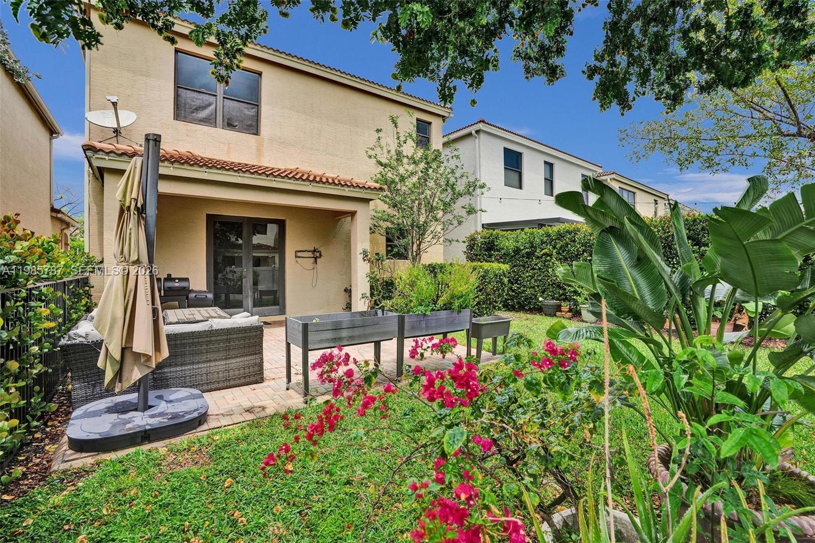 CHAMPION LAKES - Residential Lease