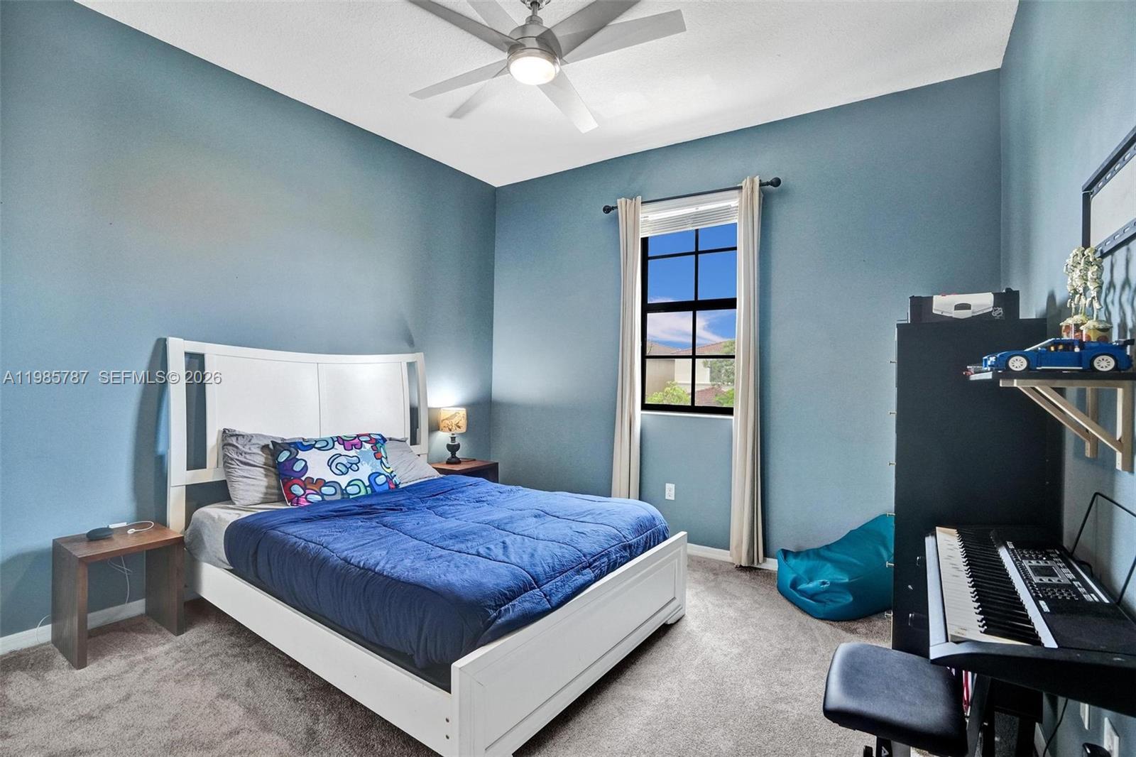 CHAMPION LAKES - Residential Lease