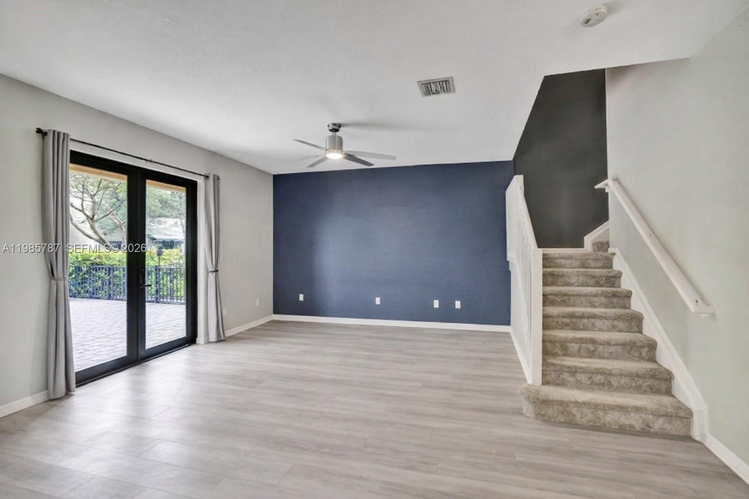 CHAMPION LAKES - Residential Lease