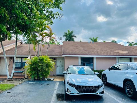 7680 SW 156th Ct B113 Miami FL 33193